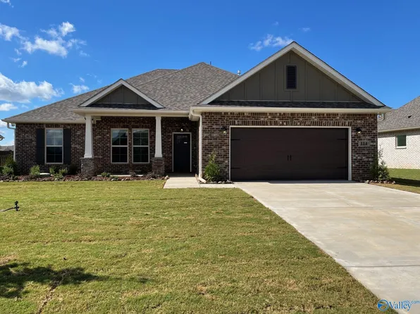 114 Amanda Deann Dr, New Market, AL 35761