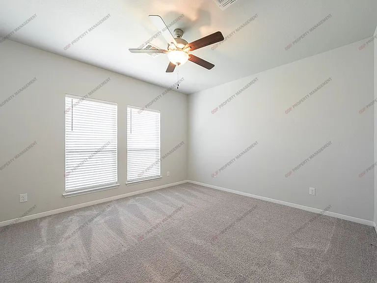 711 Friars Landing Dr — Photo 20