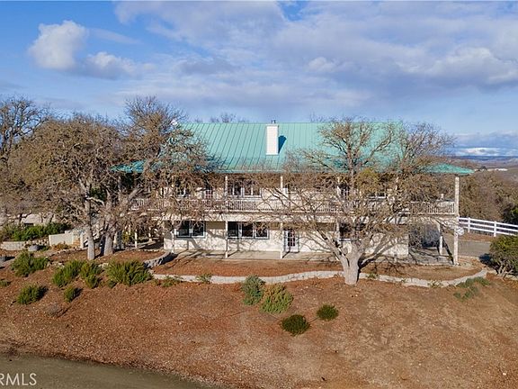 4th image of 390 San Marcos Rd