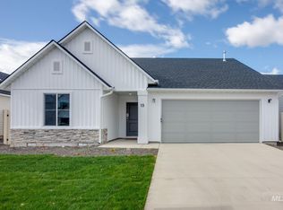 13 S Woodland Grove Way, Nampa, ID 83687