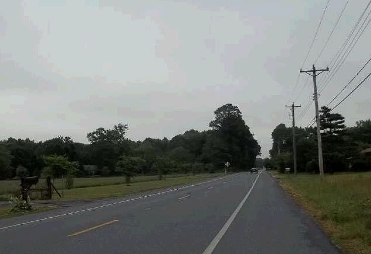 2nd image of 18092 Johnson Rd