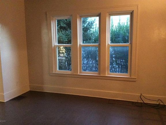 5th image of 1010 McReynolds Ave NW