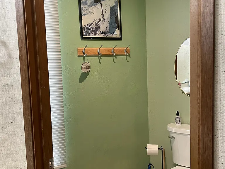 Second floor full bathroom