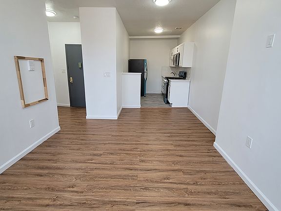 5th image of 66 Wyckoff Ave #3R