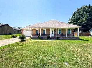 1482 Sandpiper Dr, Covington, TN 38019
