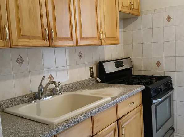 338 92nd Street 1B image 2 of 11