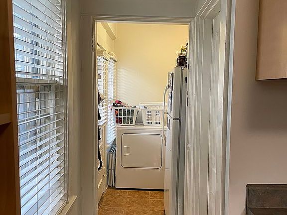 Hall to Laundry