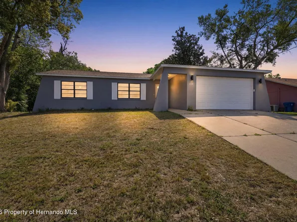 5364 Deltona Blvd, Spring Hill, FL 34606