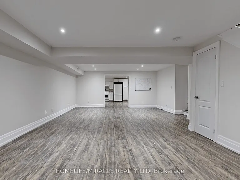 509 Maine St — Photo 17