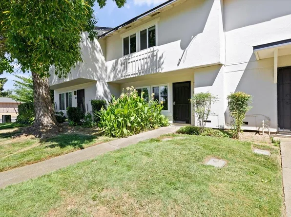 8827 Salmon Falls Dr APT B, Sacramento, CA 95826