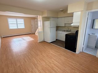 75 Fairview Ave #D, Hamden, CT 06514