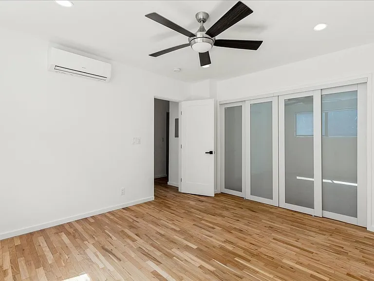 652 N Hayworth Ave #2 — Photo 9