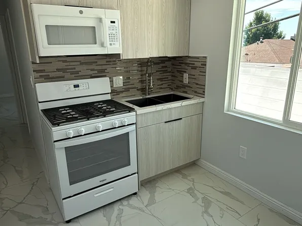 515 N Mariposa Ave #3/4, Los Angeles, CA 90004