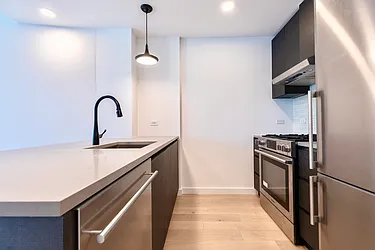 Rented by Manhattan Realty Group