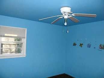 2nd image of 3947 Enoch Dr