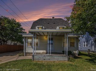 4444 Monroe Ave, Waterford, MI 48329