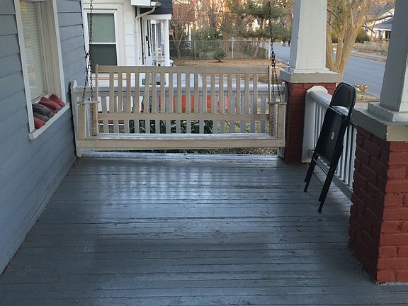 3rd image of 733 Cedar St