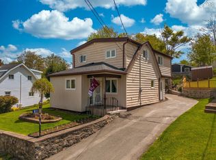 88 Armada Dr, Halifax, NS B3M 1S1