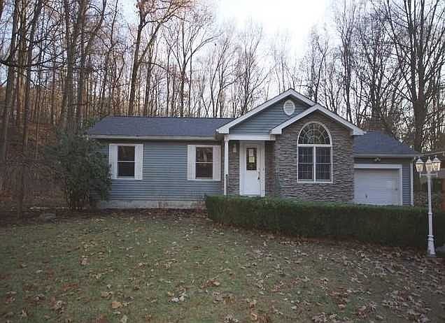 1st image of 38 Luty Dr