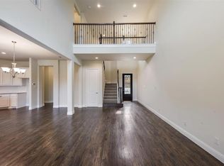 2670 Villa Di Lago Dr #1, Grand Prairie, TX 75054