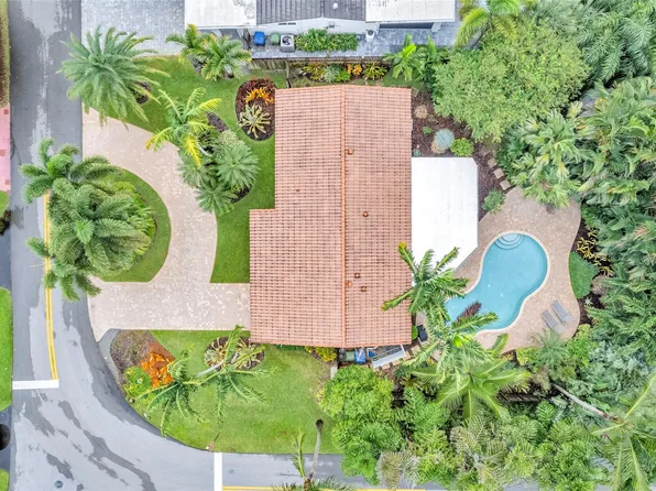 2833 NE 3rd Terrace, Wilton Manors, FL 33334