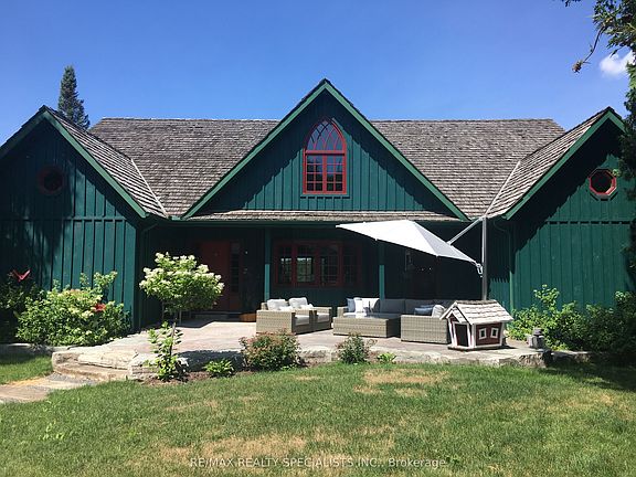 2nd image of 304 Indian Point Rd