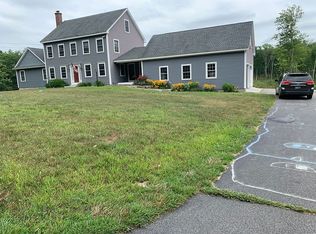 131 Chase Rd, South Hampton, NH 03827