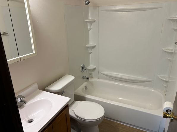 N59W23340 Clover Dr #101