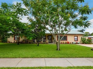 340 Bernard Ave, Sarasota, FL 34243