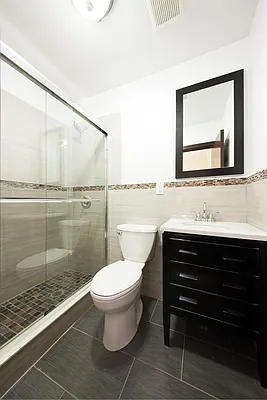 Rented by R New York | media 4