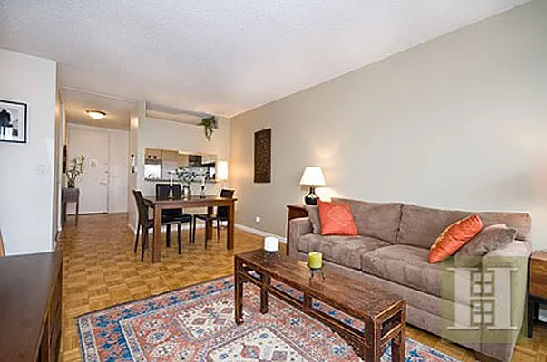 Rented by Halstead Real Estate | media 30