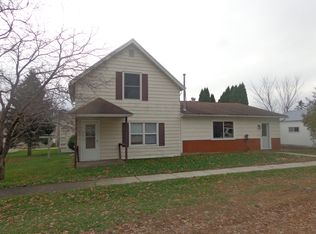 113 E. Penn St, La Farge, WI 54639