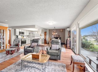 1301 S Third Avenue #15D, Sequim, WA