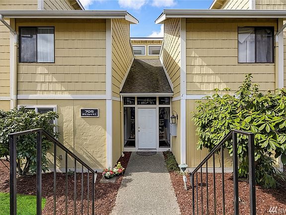 2nd image of 705 141st Pl NE #C-3