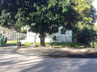 813 NW 80th St, Miami, FL 33150