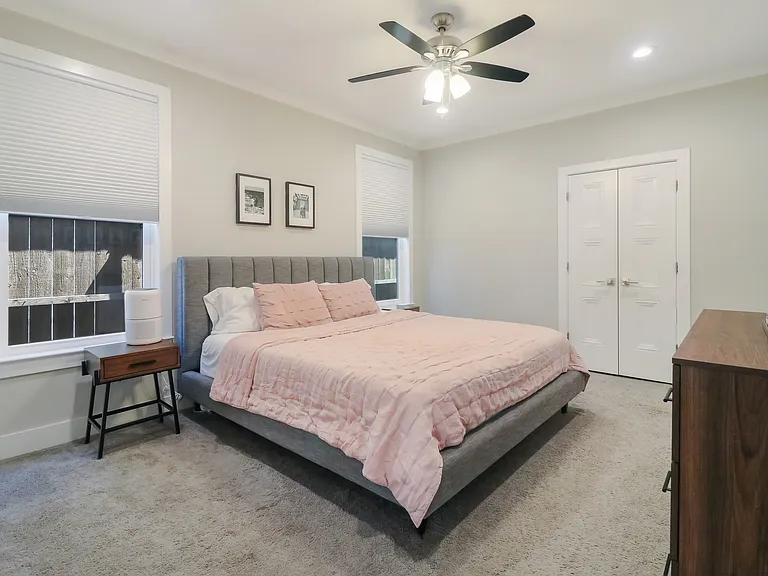 1975 Angelina Dr — Photo 15
