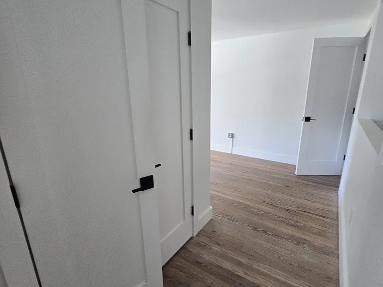 1401 Charles St #B — Photo 17
