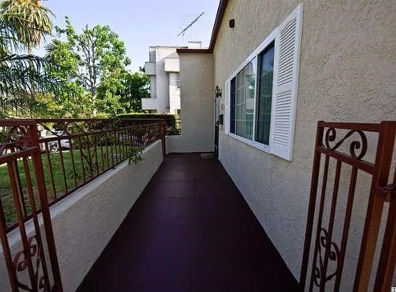 4th image of 125 Carr Dr
