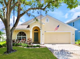 557 Lake Cypress Cir, Oldsmar, FL 34677