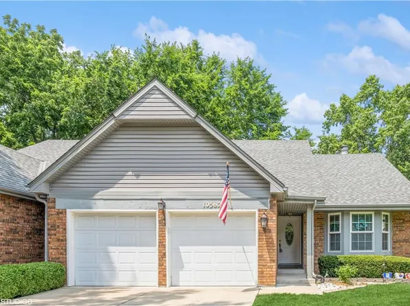 10562 Long St, Overland Park, KS 66215