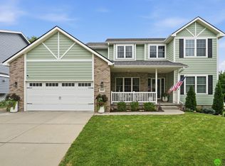 3003 Oneil Pl, Lincoln, NE 68516