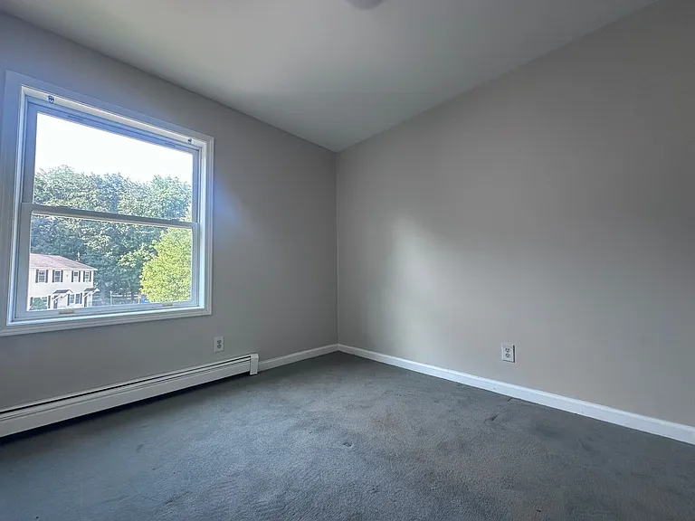211 S Main St — Photo 6