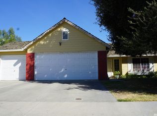 834 N San Miguel Ave, Los Banos, CA 93635