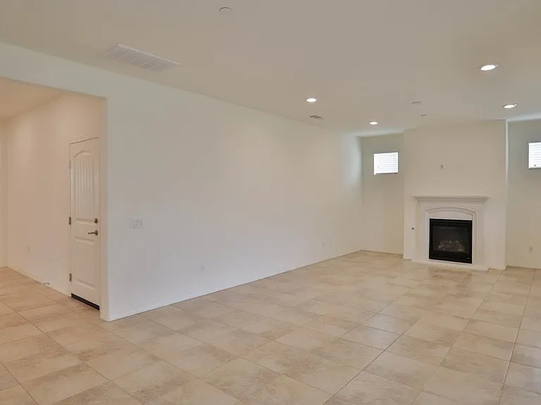 15593 Paprika Ln — Photo 3