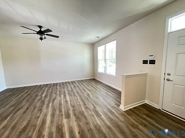 8107 Creekside Village Dr — Photo 19