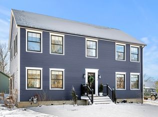 13 Merrill St, Amesbury, MA 01913
