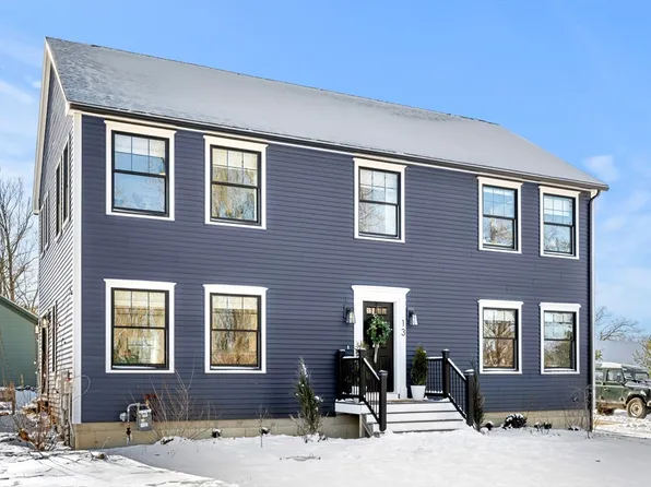 13 Merrill St, Amesbury, MA 01913