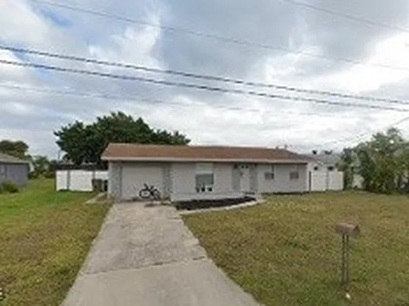 3923 SE 12th Ave, Cape Coral, FL 33904