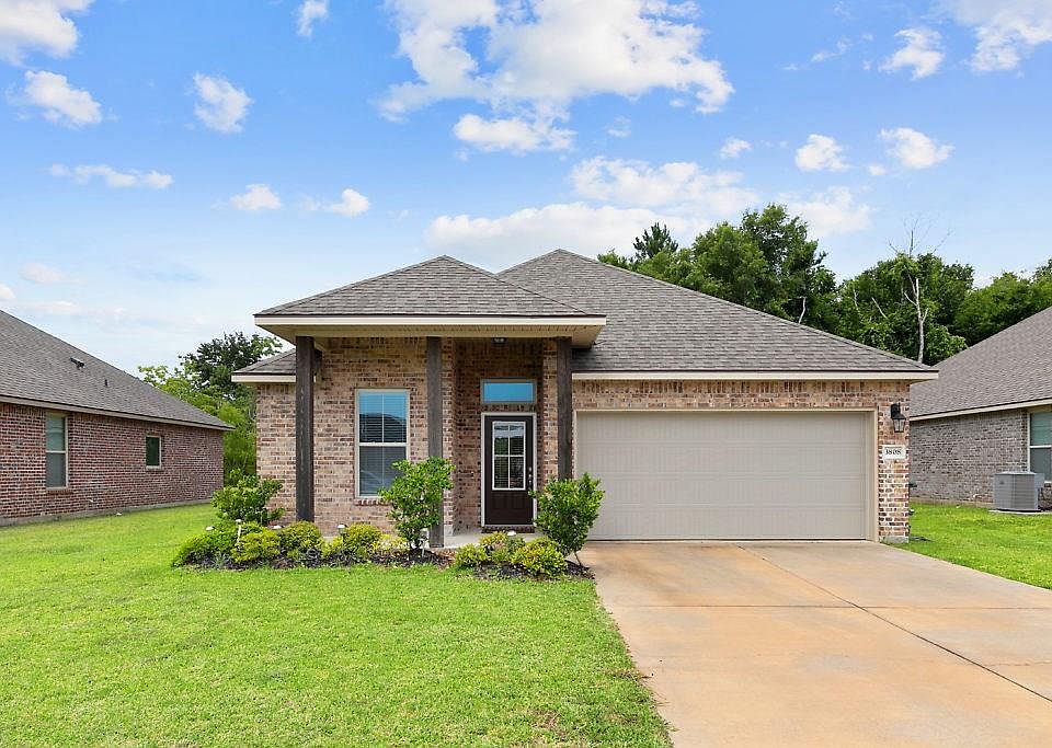 1st image of 3808 W Lake Michele Cres
