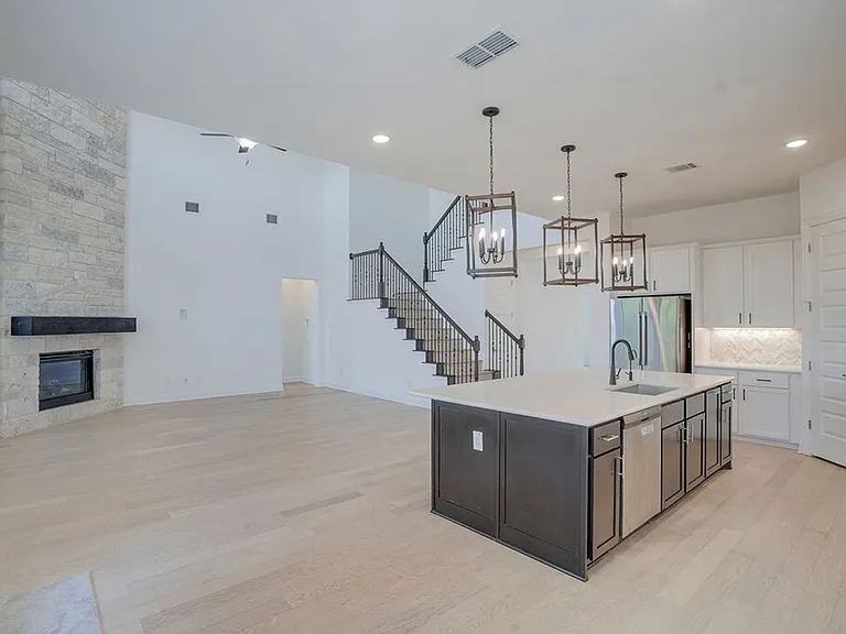 2920 Hadley Way — Photo 7